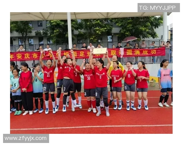 宋代足球小将公司携手传统文化与现代体育创新发展新篇章